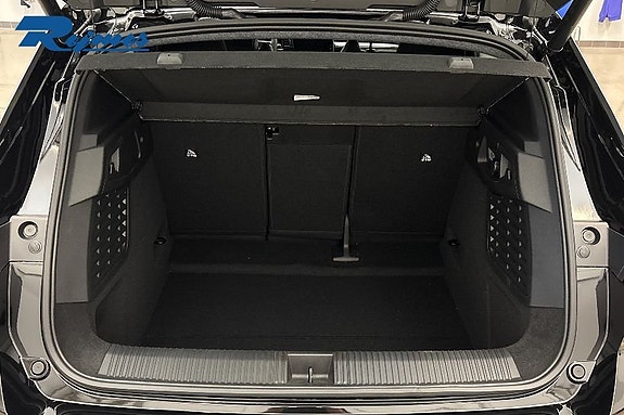Renault Scenic E-Tech 16 of 19