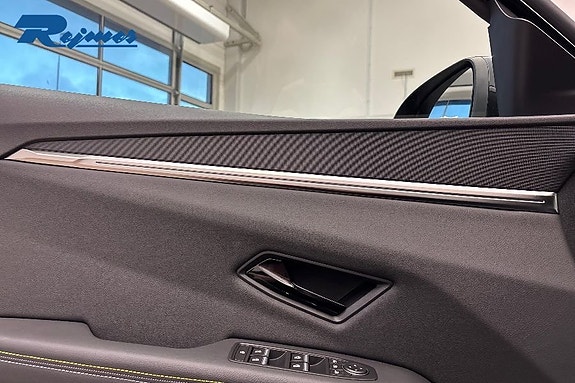 Renault Scenic E-Tech 19 of 19