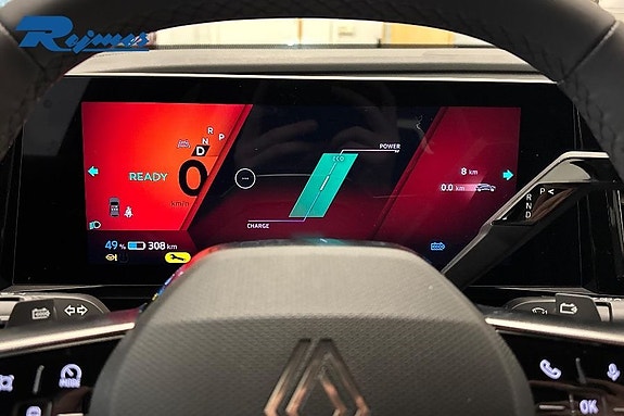 Renault Scenic E-Tech 12 of 19