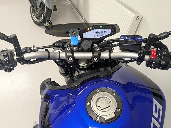 Yamaha MT-09 ABS (akrapovic) 9 of 10