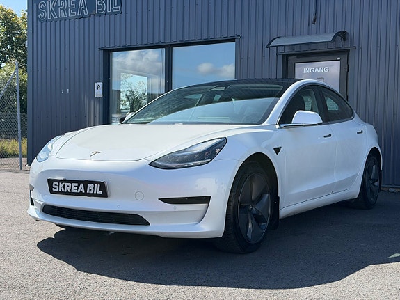 Tesla Model 3 5 of 22