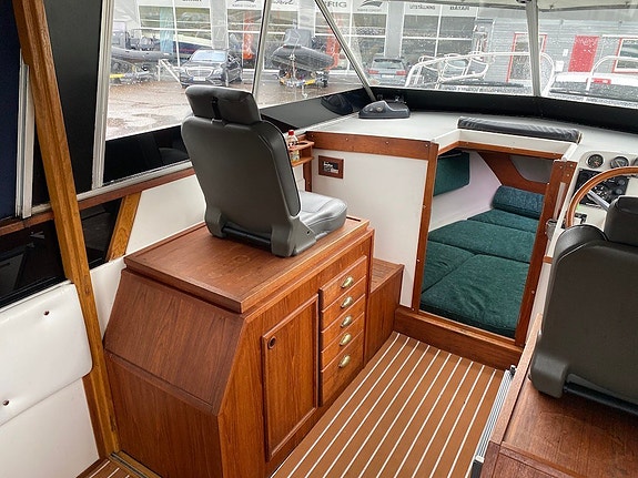 Windy 24 Hardtop | Volvo Penta Diesel | Bogpropeller 3 of 10
