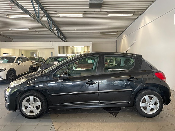 Peugeot 207 3 of 11