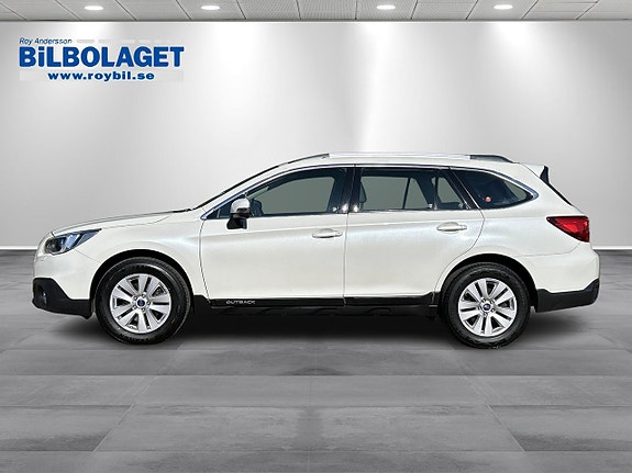 Subaru Outback 2 of 11