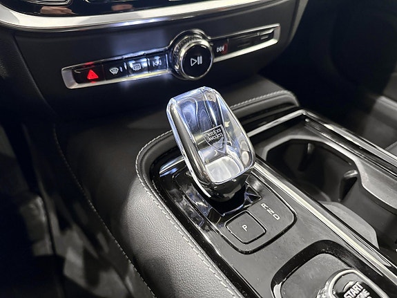 Volvo V60 12 of 19