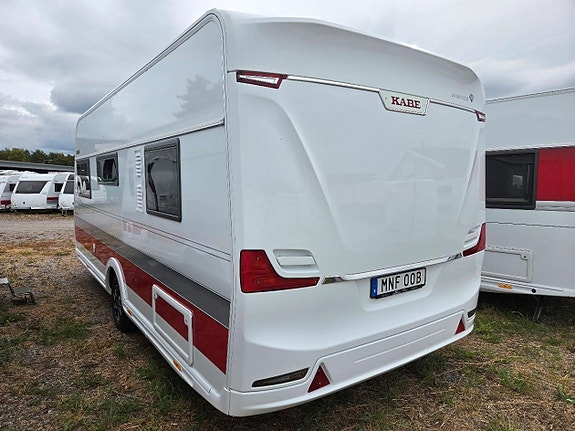 Kabe SMARAGD 520 XL Dubbelbädd Smal resevagn 2 of 13