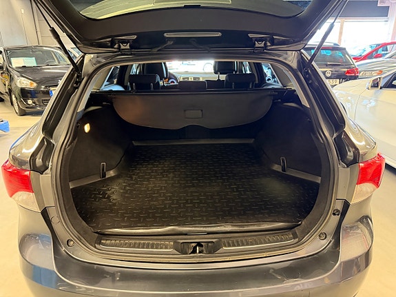 Toyota Avensis 27 of 27