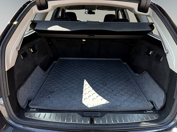 BMW 520d 9 of 14