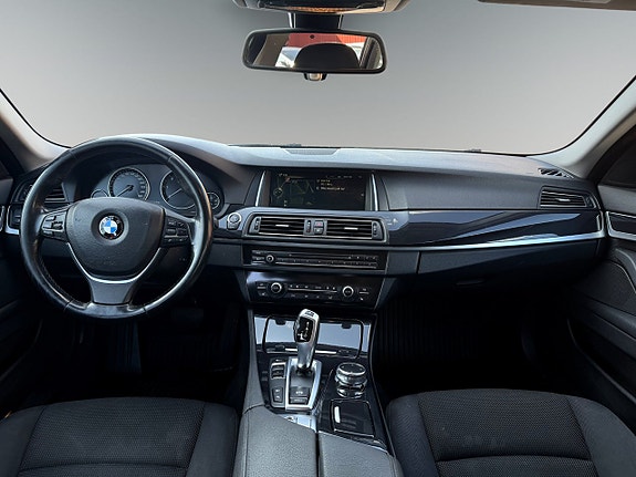 BMW 520d 5 of 14