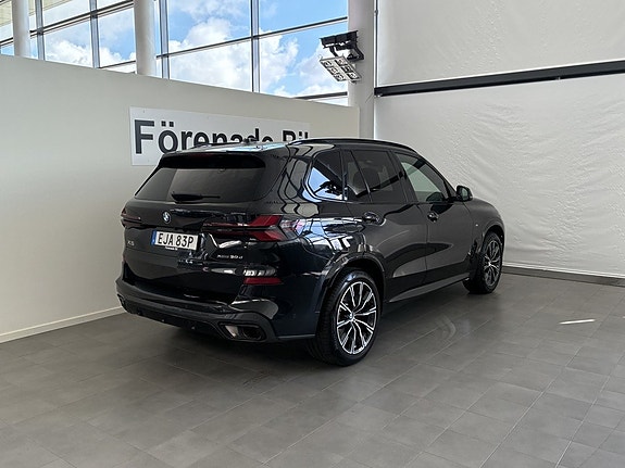 BMW X5 12 of 13