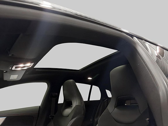 Mercedes-Benz CLA200 19 of 19