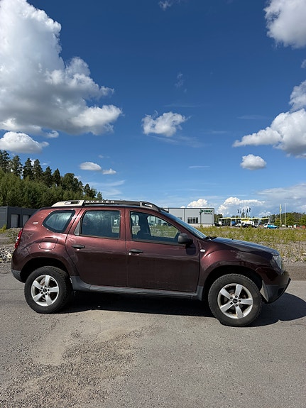 Dacia Duster 3 of 11