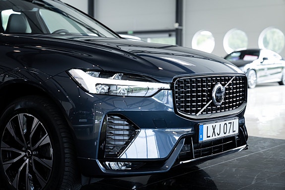 Volvo XC60 6 of 30