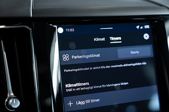 Volvo XC60 23 of 30