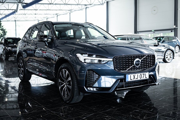 Volvo XC60 3 of 30