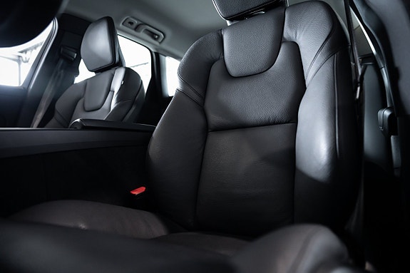 Volvo XC60 26 of 30