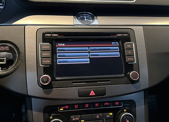Volkswagen Passat 16 of 20