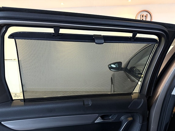 Volkswagen Passat 9 of 20