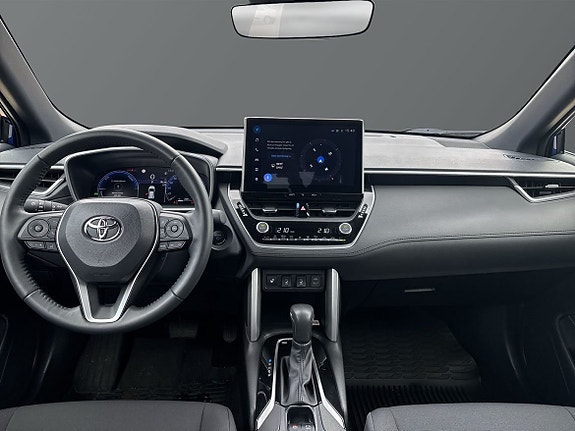 Toyota Corolla Cross 10 of 14