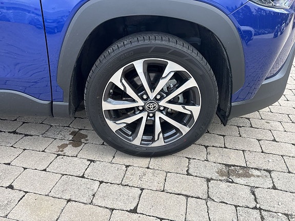 Toyota Corolla Cross 14 of 14