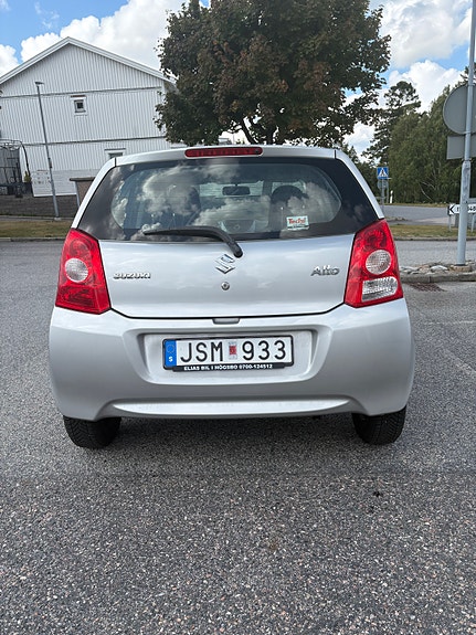 Suzuki Alto 4 of 4