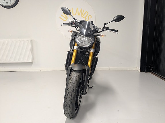 Yamaha MT-09 ABS 3 of 8