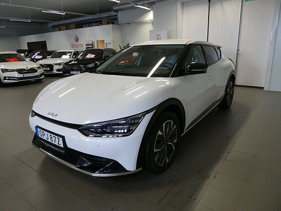 Kia EV6 6 of 22