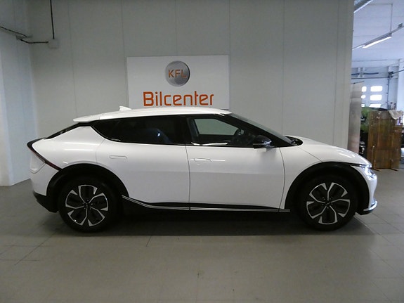 Kia EV6 2 of 22