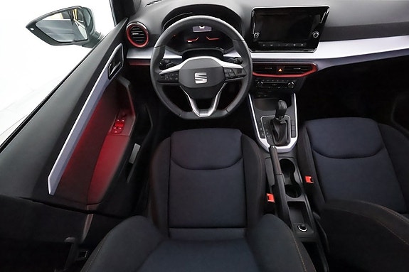 Seat Arona 9 of 27