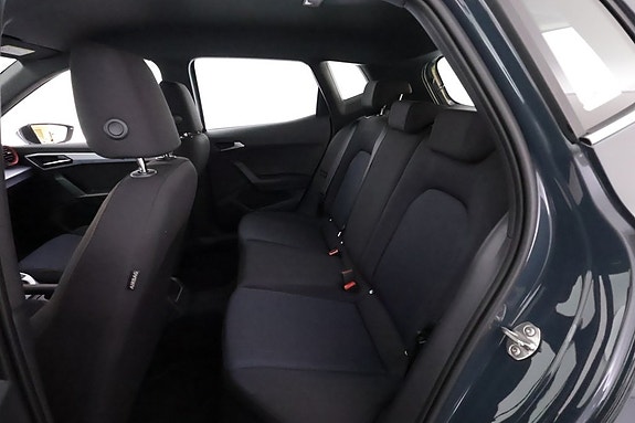 Seat Arona 20 of 27