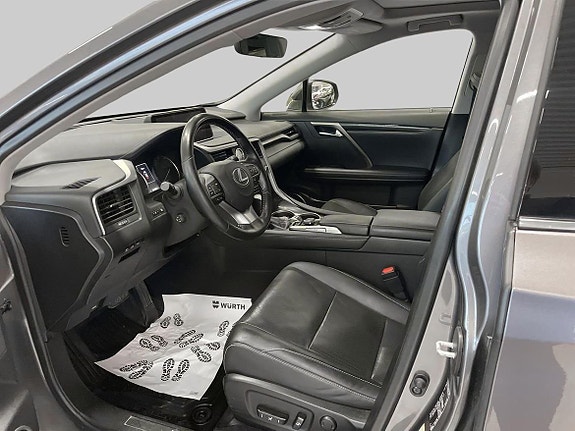 Lexus RX450h 13 of 18