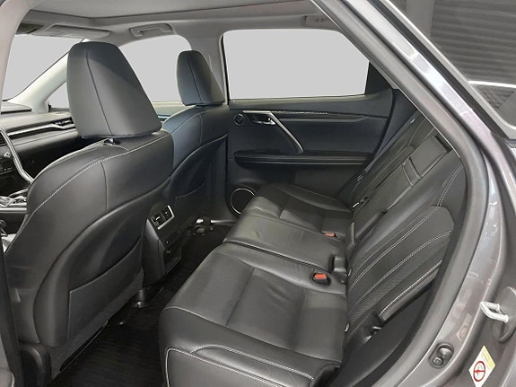 Lexus RX450h 10 of 18