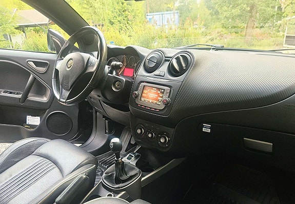 Alfa Romeo MiTo 5 of 6