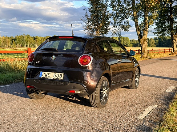 Alfa Romeo MiTo 3 of 6