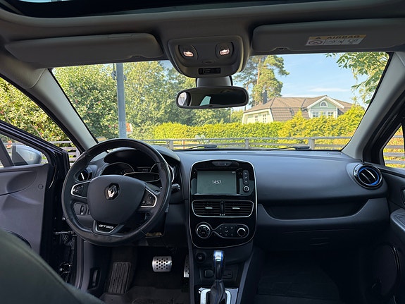 Renault Clio 8 of 8