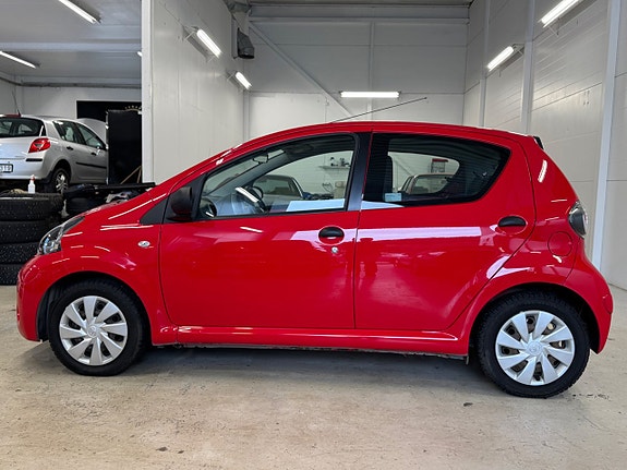 Toyota Aygo 4 of 10