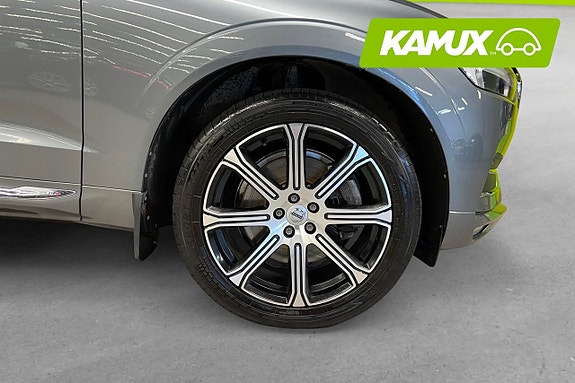 Volvo XC60 8 of 24