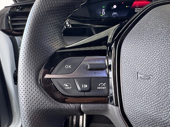 Peugeot 408 14 of 24