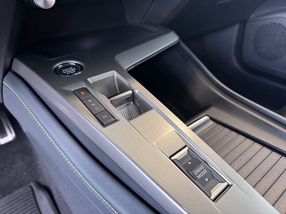 Peugeot 408 16 of 24