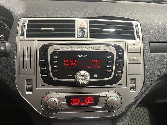 Ford Kuga 15 of 17