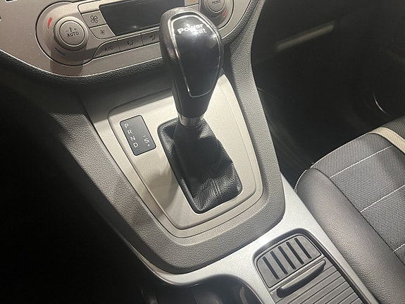 Ford Kuga 17 of 17