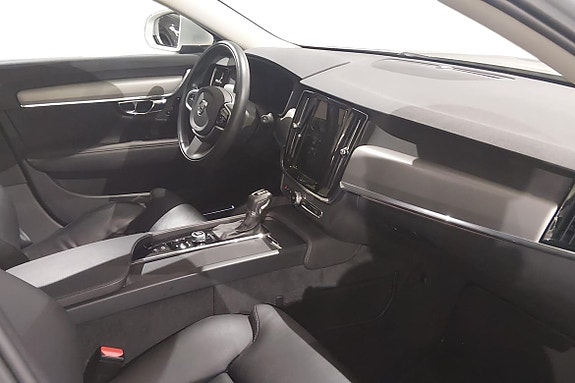 Volvo V90 6 of 20