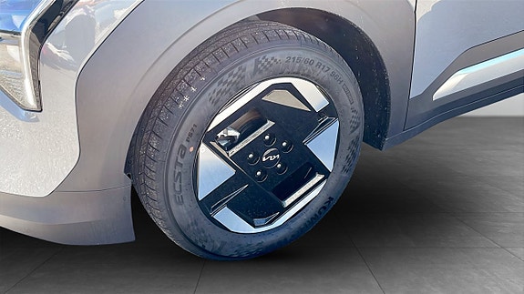 Kia EV3 9 of 9