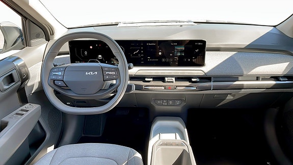 Kia EV3 4 of 9