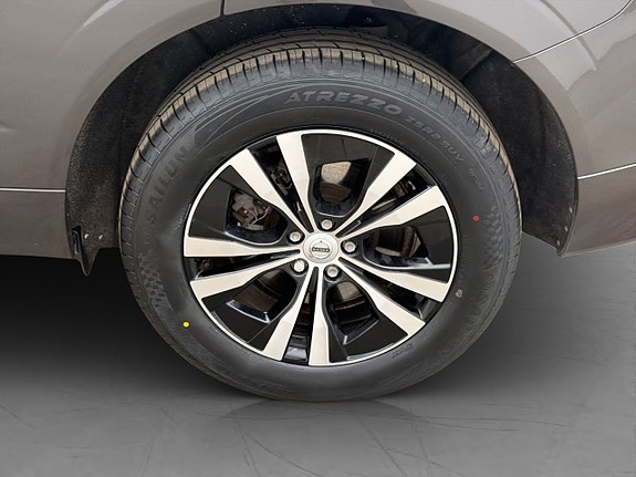 Volvo XC60 30 of 30