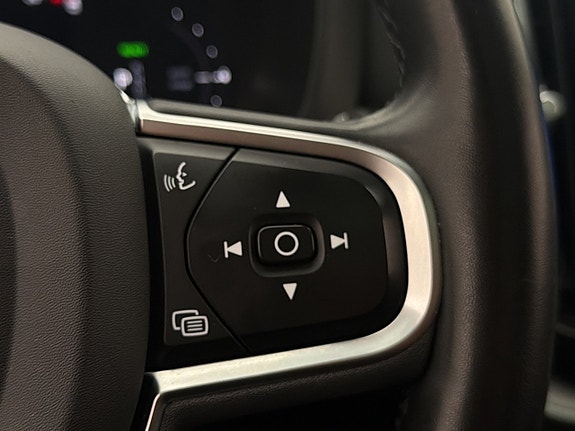 Volvo XC60 16 of 30
