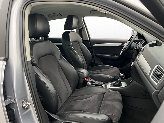 Audi Q3 21 of 28