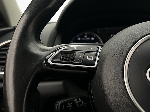 Audi Q3 12 of 28