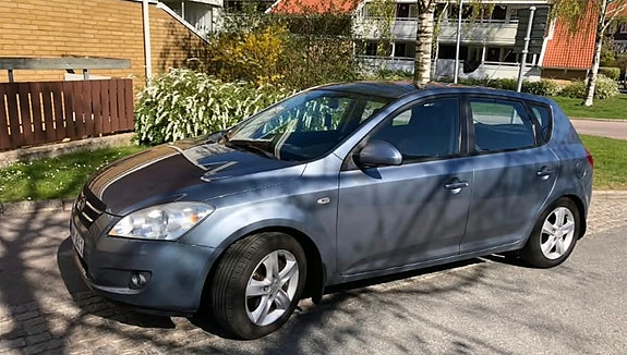 Kia Ceed 6 of 6
