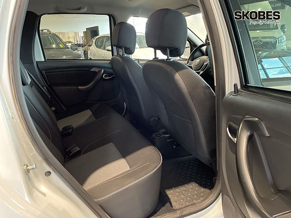 Dacia Duster 9 of 19